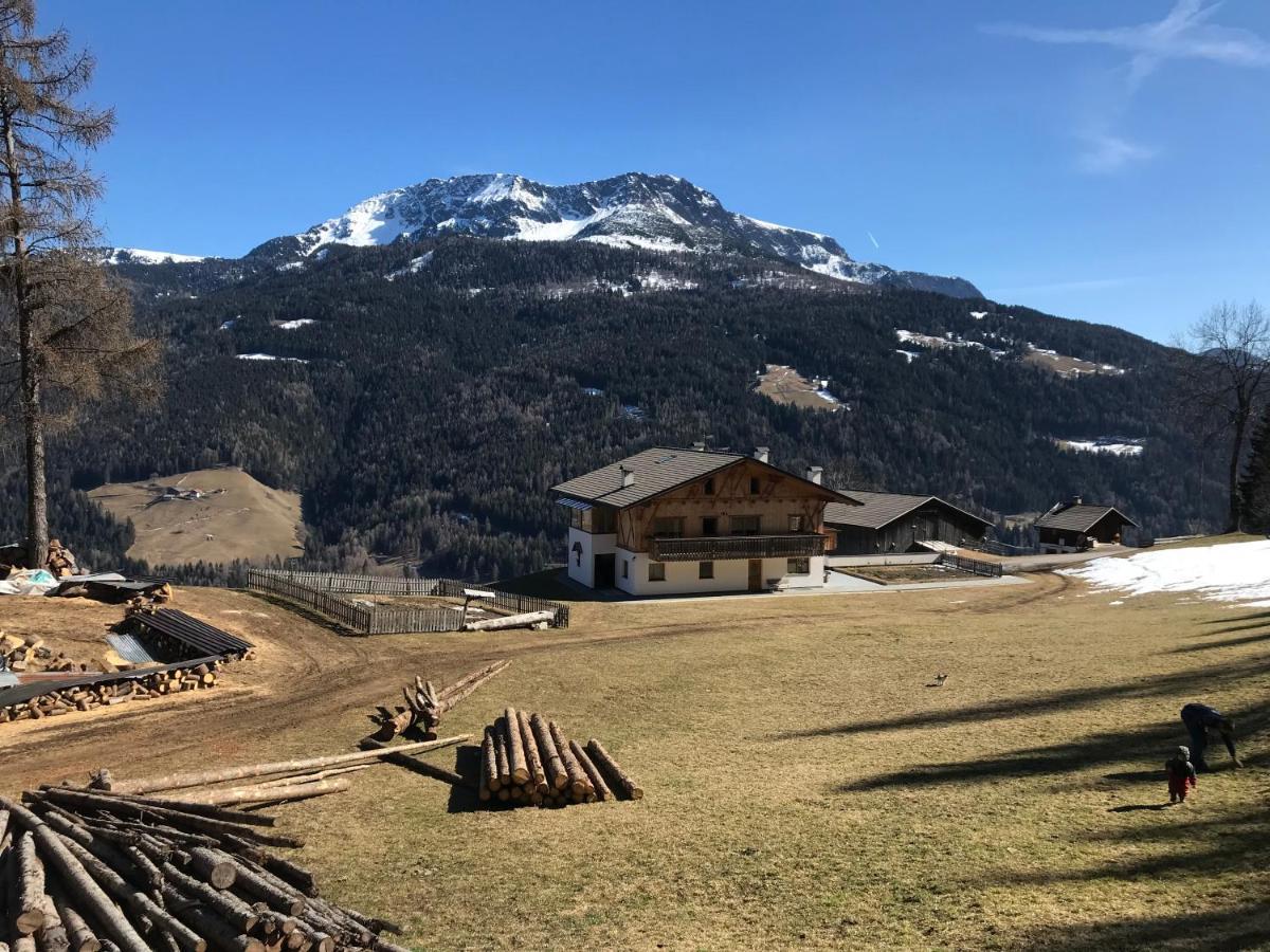 Oeberst-Hof Apartamento Sarentino Exterior foto